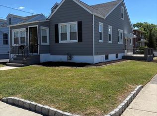 1019 W Henry St, Linden, NJ 07036