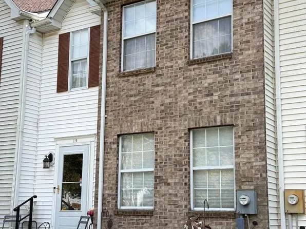 19 Dunmoor Ct N, Hamilton, NJ 08690