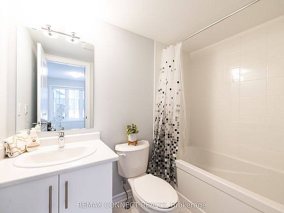 5th image of 1028 Dyas Ave