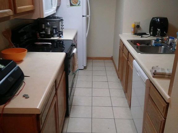 3rd image of 375 W 10th St #1
