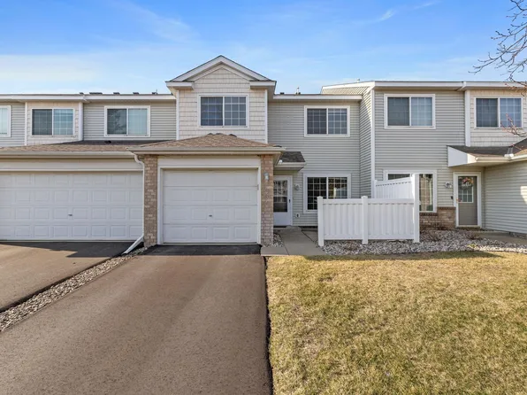 6434 158th St W #384, Saint Paul, MN 55124