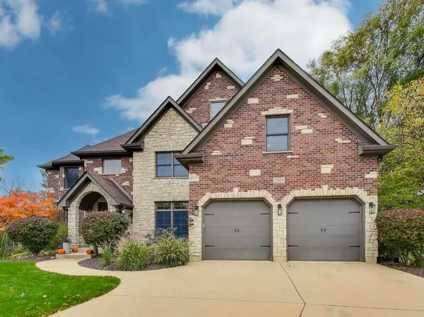 2505 Brookstone Ct, Aurora, IL 60502
