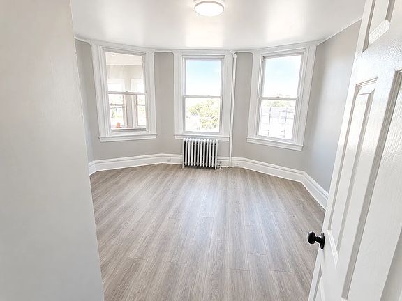 4th image of 49 Norwood St #5D