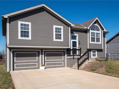8100 NE 105th St, Kansas City, MO, 64157