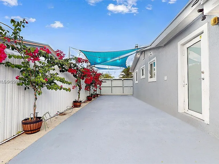 15704 SW 302nd Ter — Photo 20