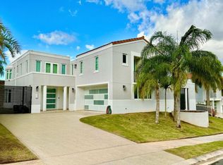 Urb Cautiva 74 Hacienda, Caguas, PR 00727