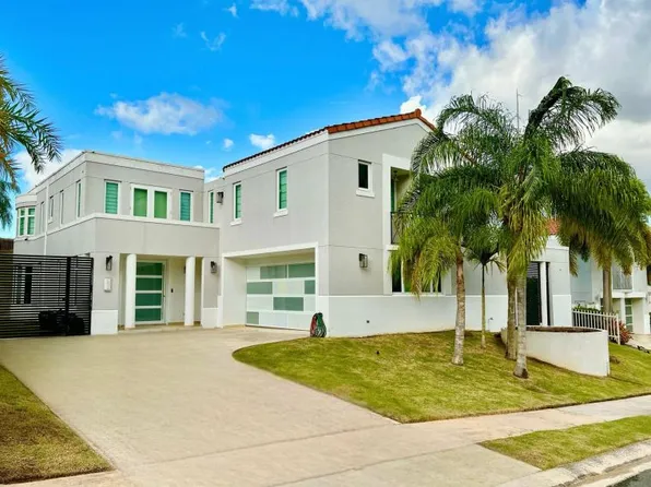 Urb Cautiva 74 Hacienda, Caguas, PR 00727