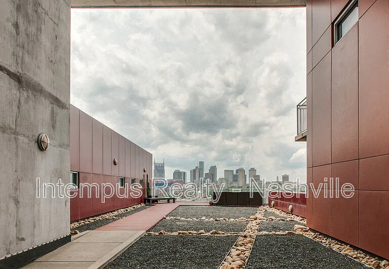 2115 Yeaman Pl #201 — Photo 12