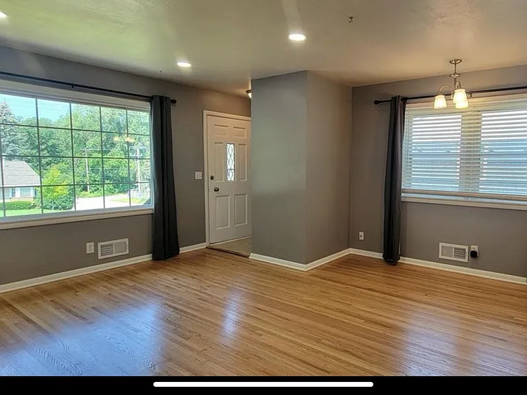 6205 France Ave S — Photo 1