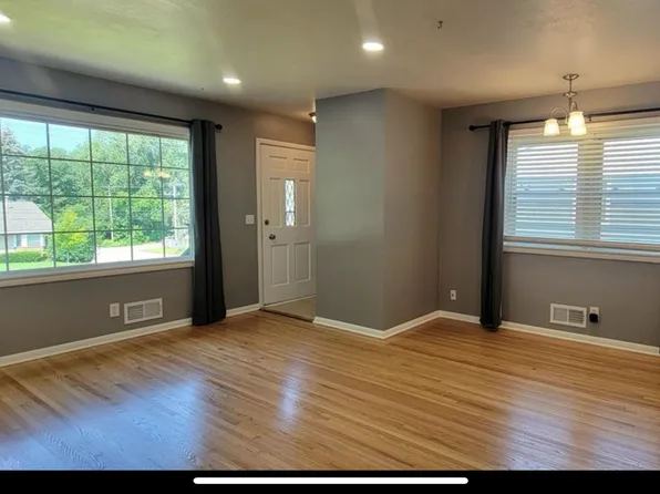 6205 France Ave S, Edina, MN 55410