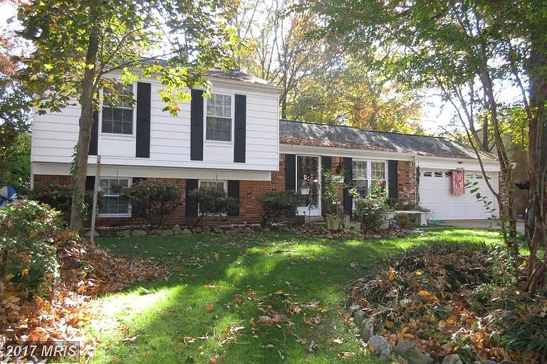 5208 Vaughan Ct photo 1