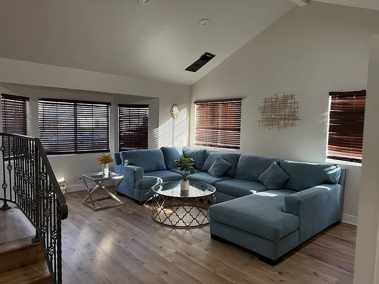 8437 Quartz Ave — Photo 25
