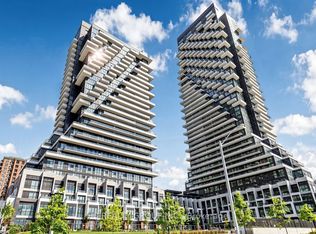 30 Inn On The Park Dr #215, Toronto, ON M3C 0P7