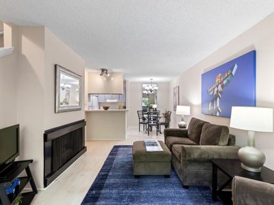 355 Half Moon Ln APT 13, Daly City, CA, 94015