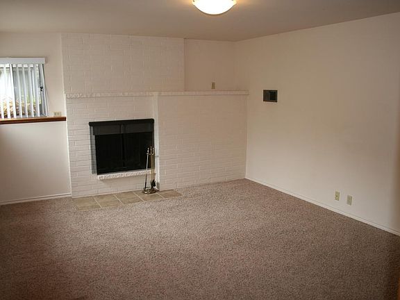 5th image of 1731 NW 62nd St