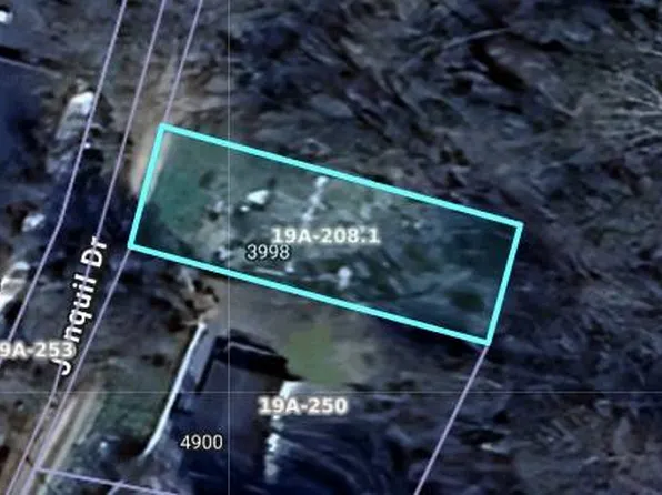 4910 Jonquil Dr, Charleston, WV 25306