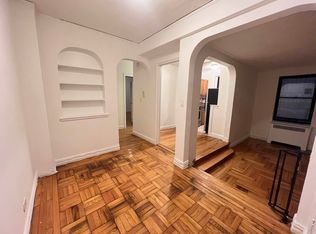 2875 Bainbridge Ave #7B, Bronx, NY 10458