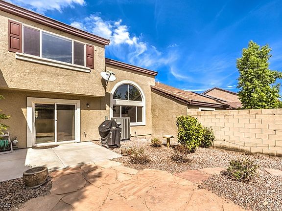 3rd image of 10319 Birch Bluff Ln Unit 0