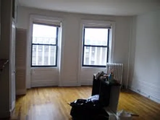 Rented by Elinor Taasa, LREB | media 9