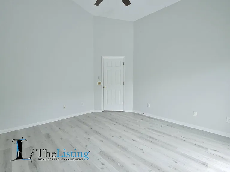 3492 Kayla Cir — Photo 15