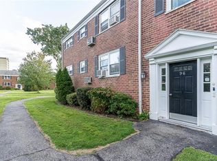 96 Strawberry Hill Ave APT 3, Stamford, CT