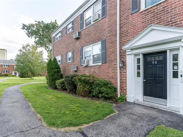 96 Strawberry Hill Avenue #3, Stamford, CT 06902