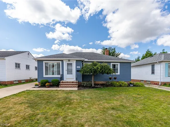 3409 Commonwealth Dr, Parma, OH 44134