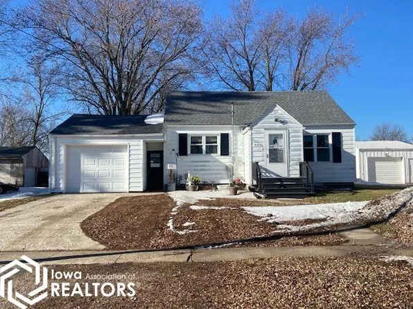 438 6th Ave SE, Britt, IA 50423