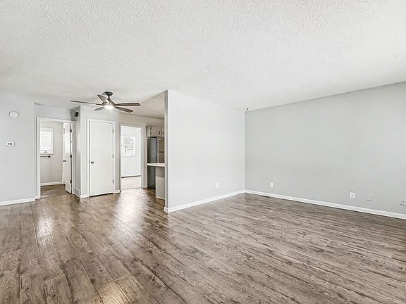 3rd image of 517 Maryland Ave NE #9