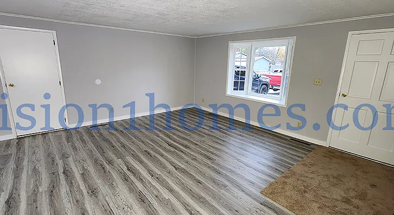 500 Sunrise Ave — Photo 5