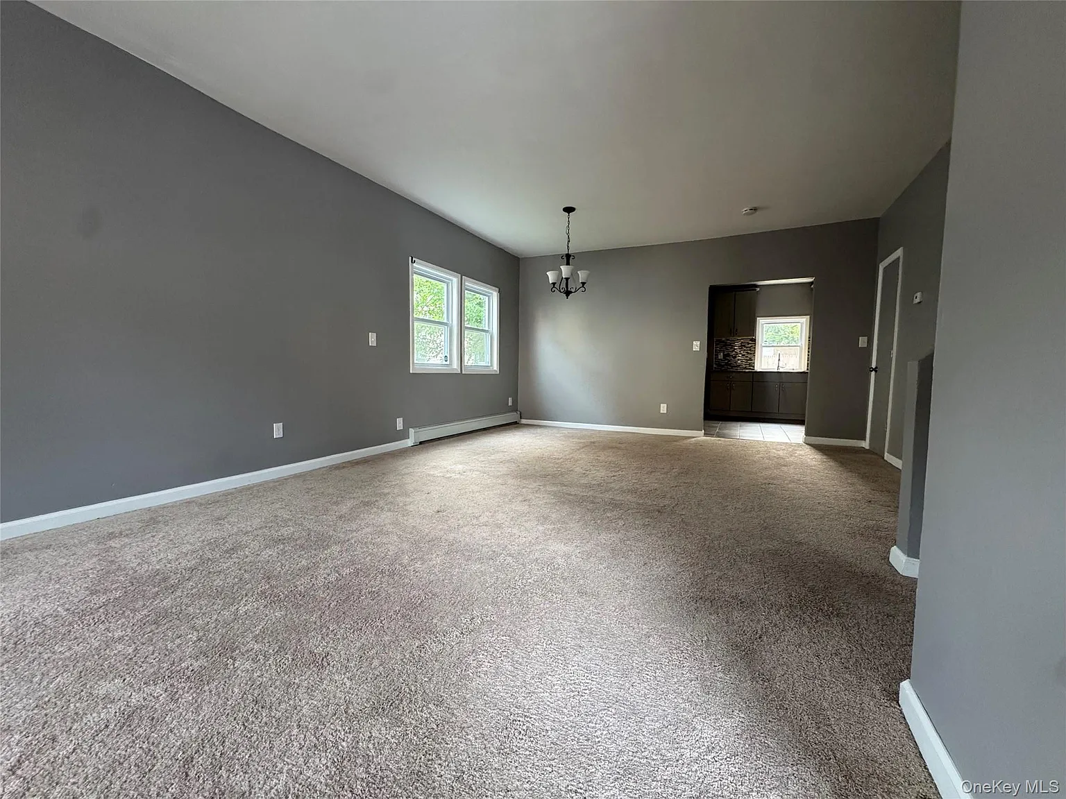 3 bed, 1.5 bath, 1562 sqft, $2,250 — Photo 4