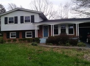 10206 Woodstock Rd, Blue Ridge Manor, KY 40223