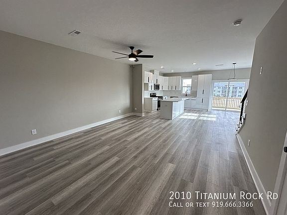 5th image of 2010 Titanium Rock Rd