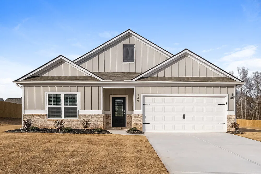 3 bed, 2.0 bath, 1953 sqft, $2,185 — Photo 1