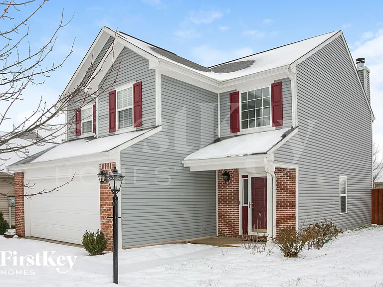 8119 Rambling Rd — Photo 2