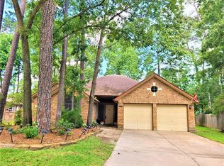 3051 Creek Manor Dr, Humble, TX 77339