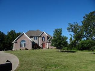 3301 S Greenfield Ct, Columbia, MO 65203