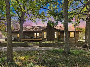 5400 SE 49th St, Berryton, KS 66409