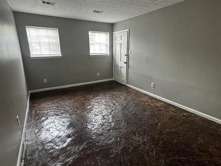 185 Donabrook Ct #B7 — Photo 5