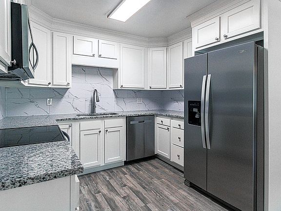 4th image of 1116 Kentucky Ln