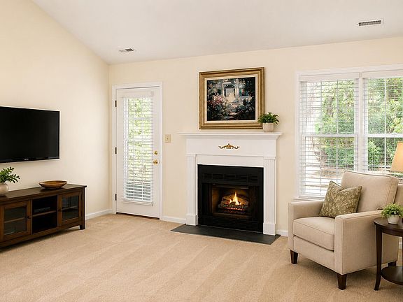 3rd image of 212 Wetherburn Ln