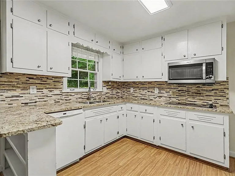 4725 Kitty Hawk Pl — Photo 10