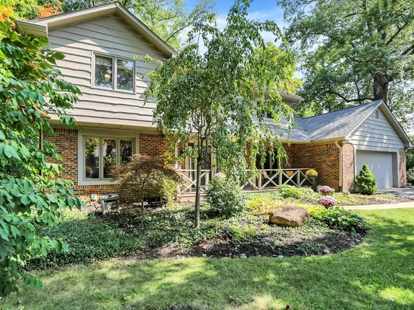 9831 Carefree Dr, Indianapolis, IN 46256