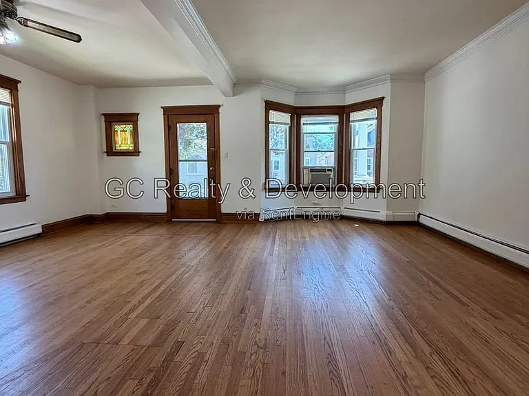 837 Thomas Ave #1 — Photo 2
