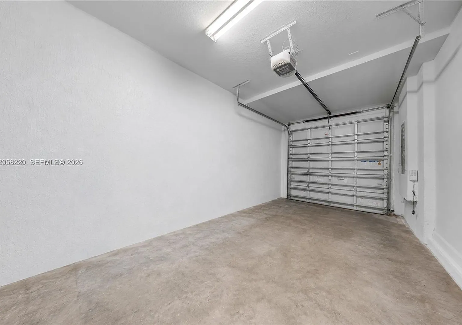 3952 Devenshire Ct Coconut Creek, Fl 33073 — Photo 4