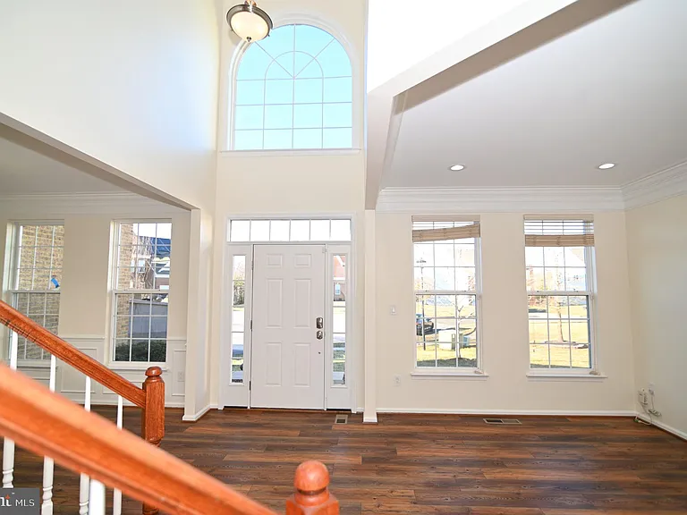 7001 Chaptico Ct — Photo 31