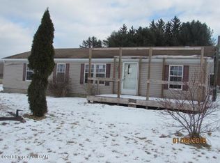5 Laude Dr, Mountain Top, PA 18707