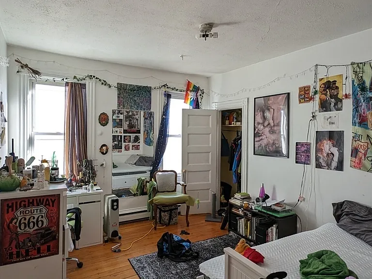 50 Fisher Ave #2 — Photo 4
