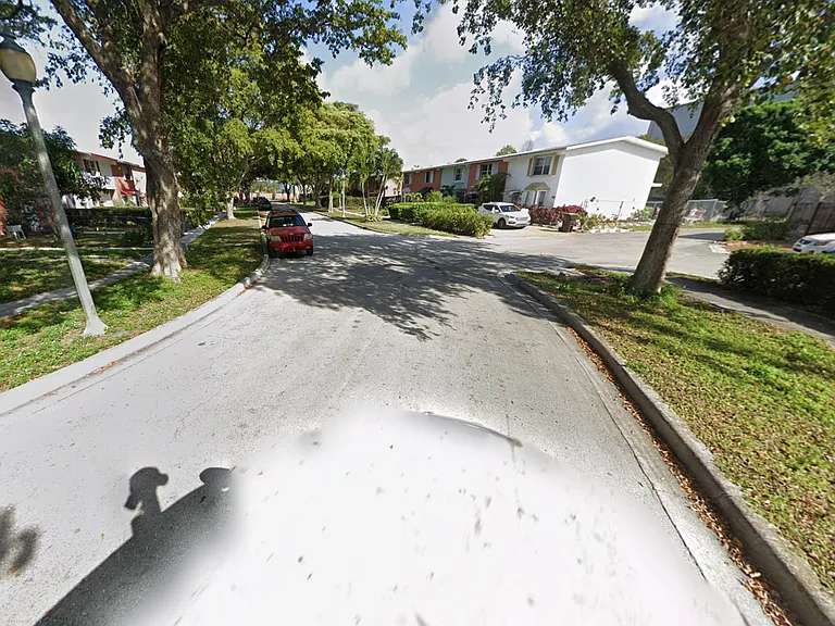 3609 Townhouse Ct — Photo 13