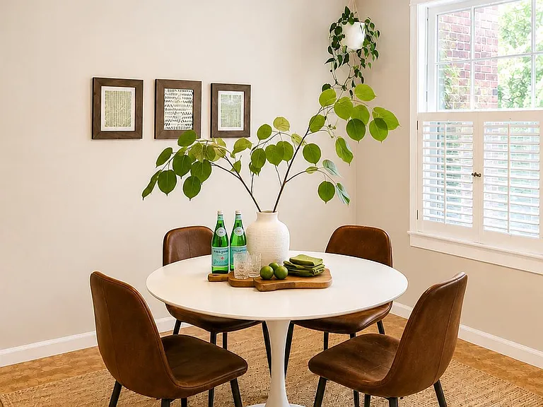 1210 S Barton St #331 — Photo 3
